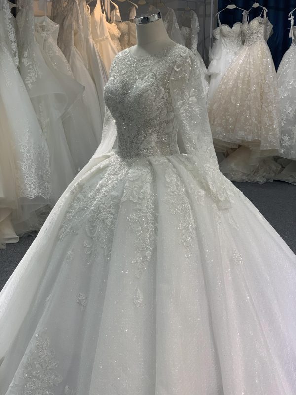 29773# 2021 Beading Lace Wedding Gown With 60 cm tail - Image 5