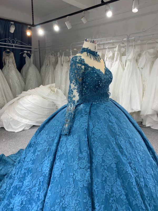 B208 #Large Trailing Tail Of Blue Lace Embroidery Long Sleeve Wedding Grown Dress - Image 6