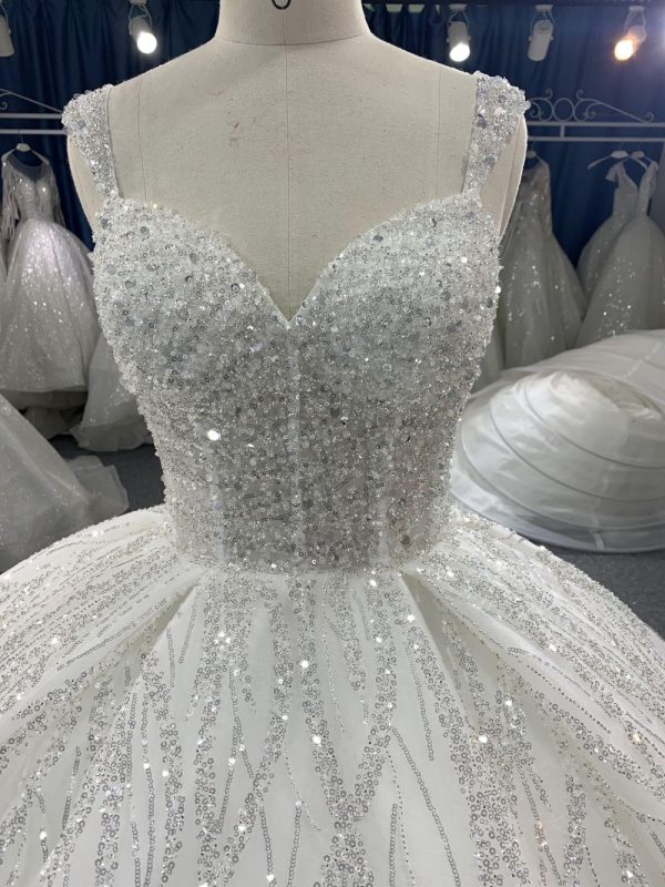 B207# Large Trail Wedding Grwon Dress with beaded Vest body - Image 5