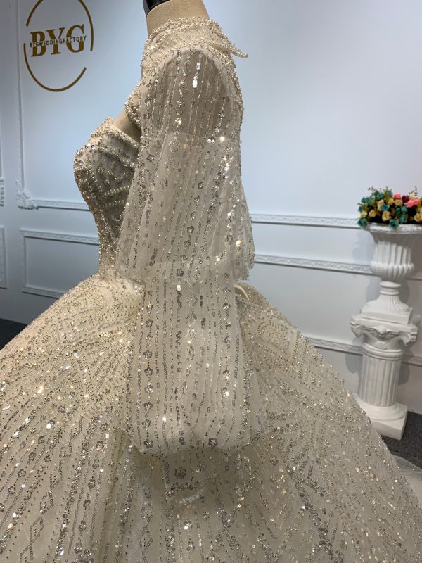 Z024-The Luxury Beading Ball Gown With Removable Decoration - Image 7