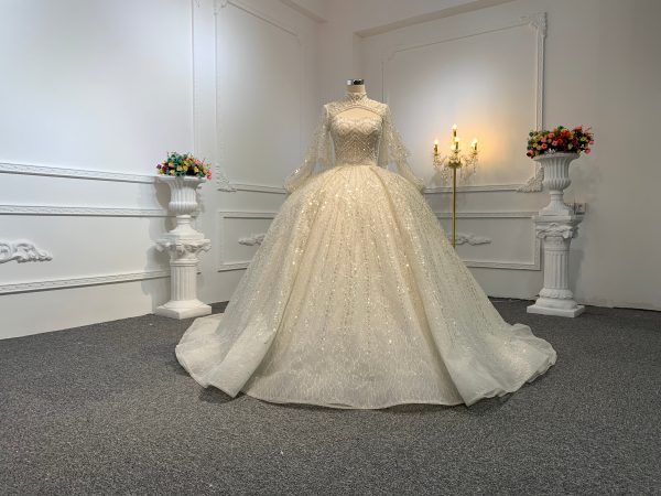 Z024-The Luxury Beading Ball Gown With Removable Decoration - Image 9