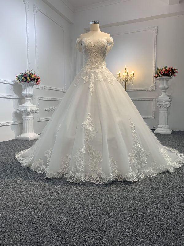 29736-BYG simple off-white embroidery A-line dress