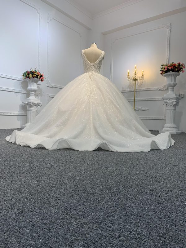 B209# Princess wedding dress in beading with sweetheart neckline and open back - Image 4