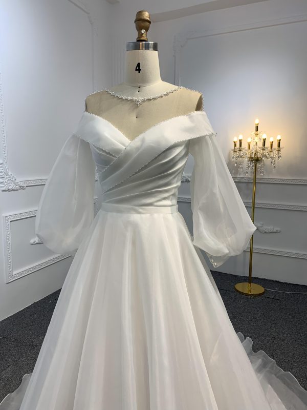 Z020-The Organza Long Sleeve Sweetheart Neckline Wedding Gown With Long Tail - Image 2