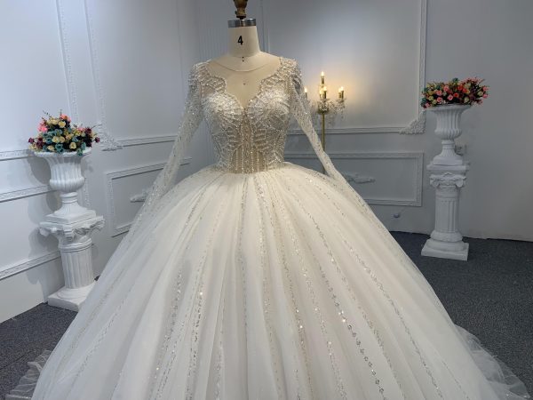 Z034-BYG  SPEICAL NECKLINE WITH BEAUTIFUL BEADING BALL GOWN