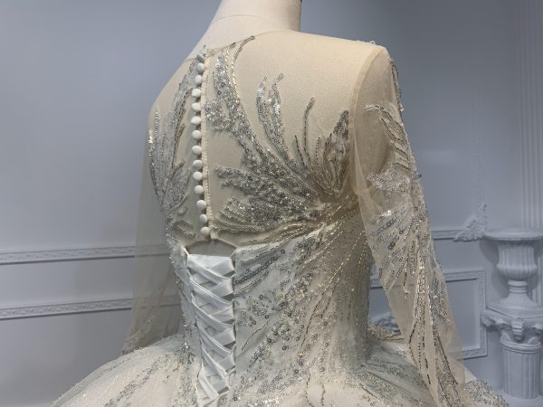 Z049- BYG long sleeves luxury beadings lace ball gown in ivory color - Image 6
