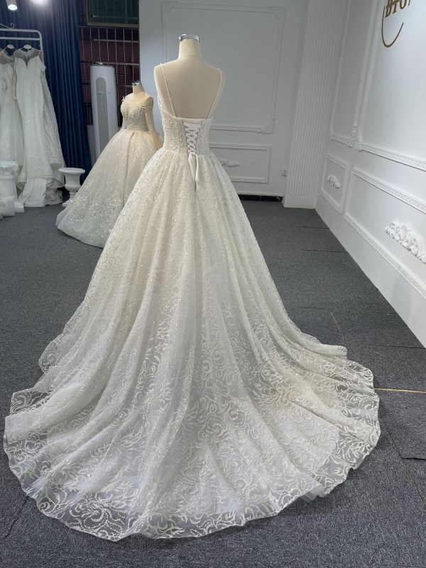 Z041- BYG powder lace sweetheart neckline A-line dress with diamond long sleeves jacket - Image 3