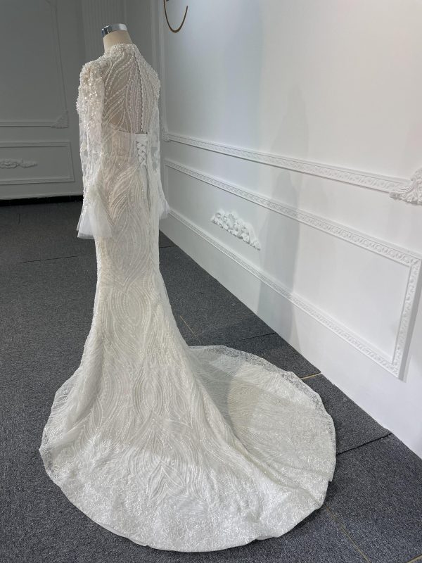 Z046- BYG luxury beading long sleeves mermaid wedding dress - Image 4