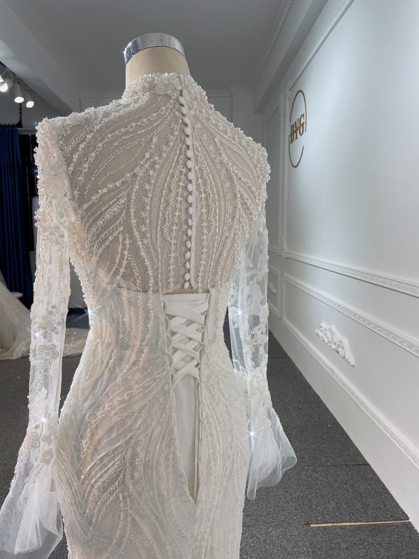 Z046- BYG luxury beading long sleeves mermaid wedding dress - Image 6