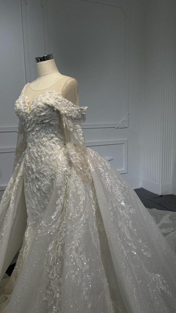 Z055- BYG luxury beading lace off-shoulder design with long sleeves and detachable train - Image 7