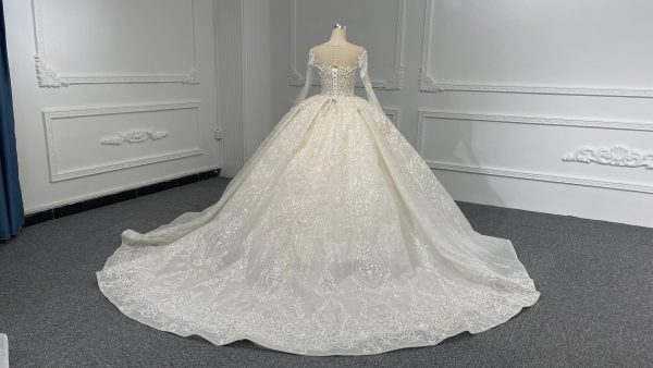 Z064- BYG Vintage Heavy Beading Lace Ivory Long Sleeve Wedding Ball Gown - Image 4