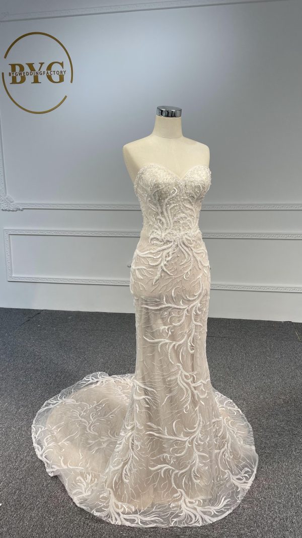 LB02- New beading lace nude color mermaid dress with simple detachable train - Image 2