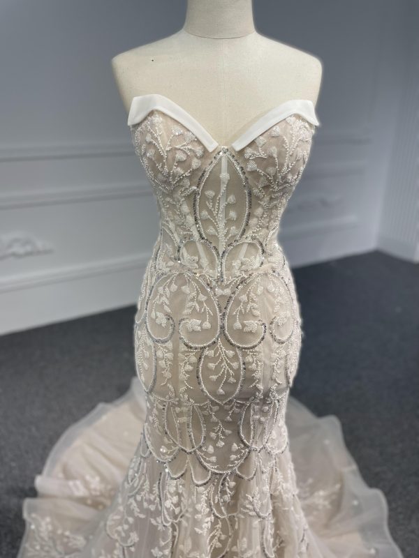 LB08- Vintage nude color satin neckline mermaid dress - Image 3
