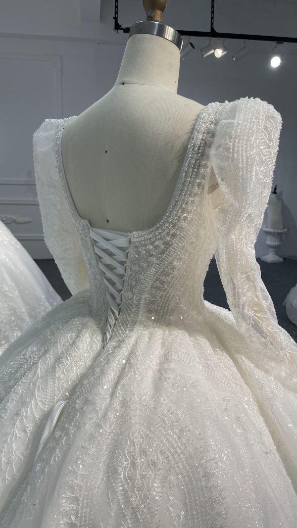 LB23 PUFFY LONG SLEEVES BALLGOWN WITH SQUARE NECK - Image 5