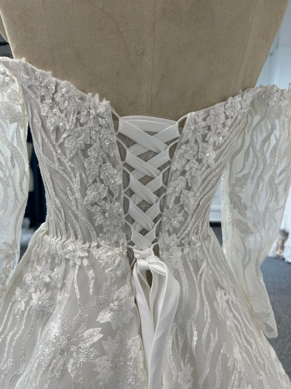 BYG#Y2303 LACE BEADINGS A LINE WEDDING DRESS - Image 3