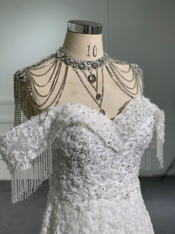 BYG004 LUXURY Mermaid wedding dress with bubble hem - Image 8