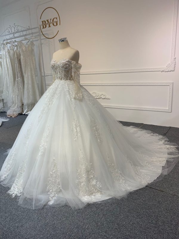 BYG#PD029 ELEGANCE STRAPLESS LACE WEDDING DRESS - Image 3