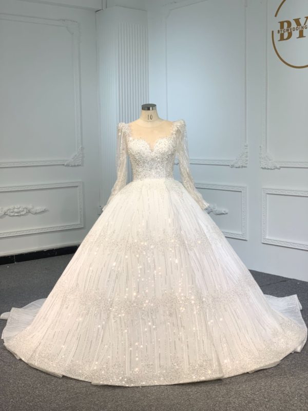 PD006- BYG SWEETHEART NECKLINE BALL GOWN WITH LONG SLEEVES