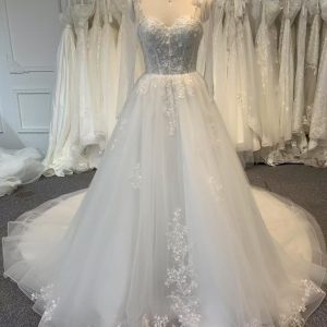 BYG500 FORAL AINE STRIPS WITH BOW DECOTARION ON SHOULDERS