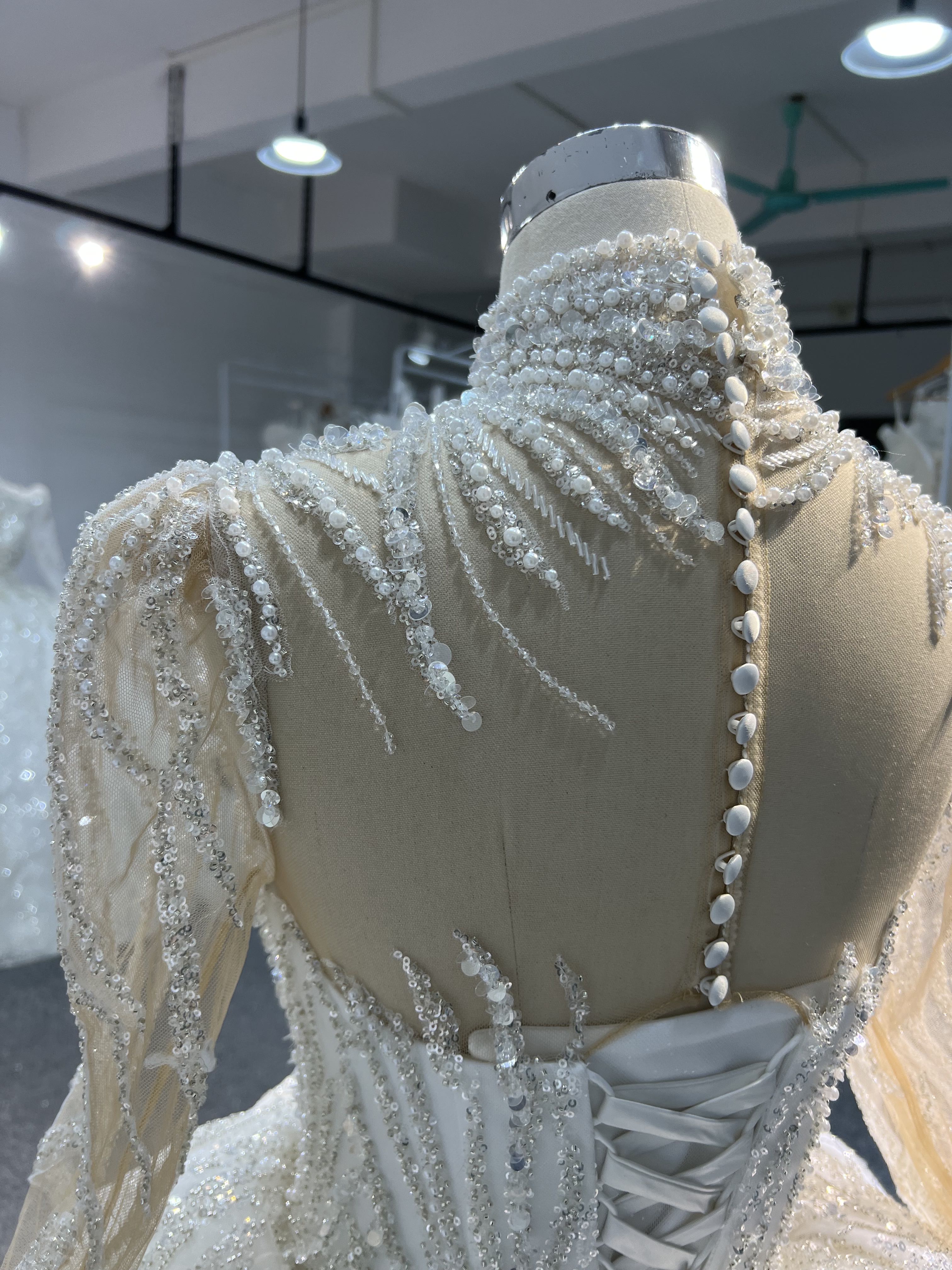 BYG-#Z302-Long-sleeved high-neck hand-beaded sequins large trailing tutu skirt wedding dress - Image 3