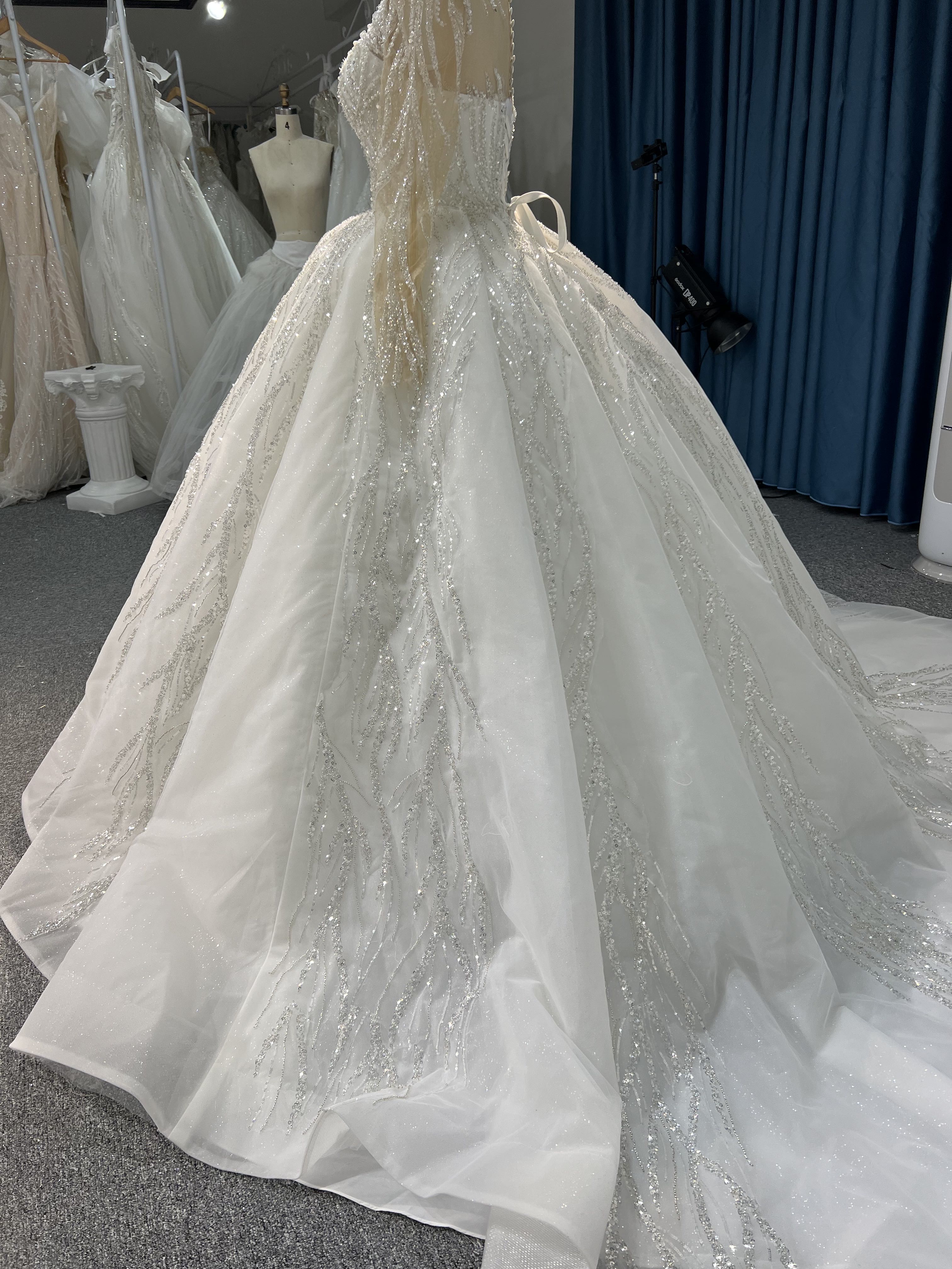 BYG-#Z302-Long-sleeved high-neck hand-beaded sequins large trailing tutu skirt wedding dress - Image 7