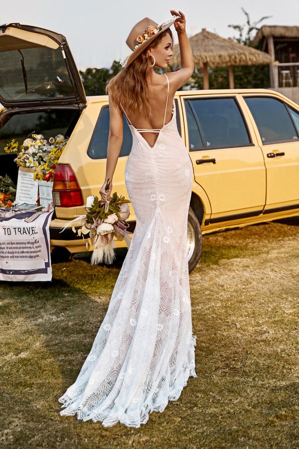 BYG-3 Deep V suspender appliqu   lace mermaid dress - Image 2