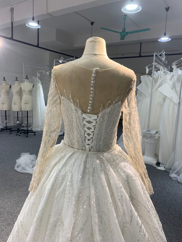 BYG23-23 Long-sleeved deep V Mermaid wedding dress + detachable Tail - Image 5