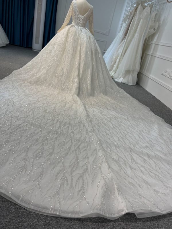 BYG23-44 LUXURY GLITTER LONG SLEEVES WEDDING DRESS WITH 2 METERS TAIL - Image 6