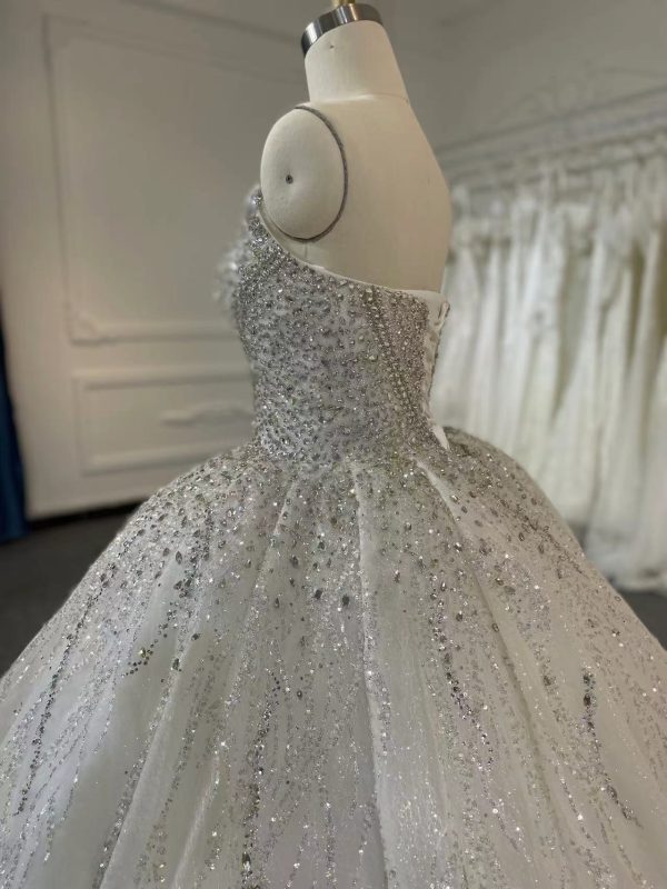 BYG24-13 LUXURY DIAMOND SLEEVELESS WEDDING DRESS WITH 2 METERS TAIL - Image 4