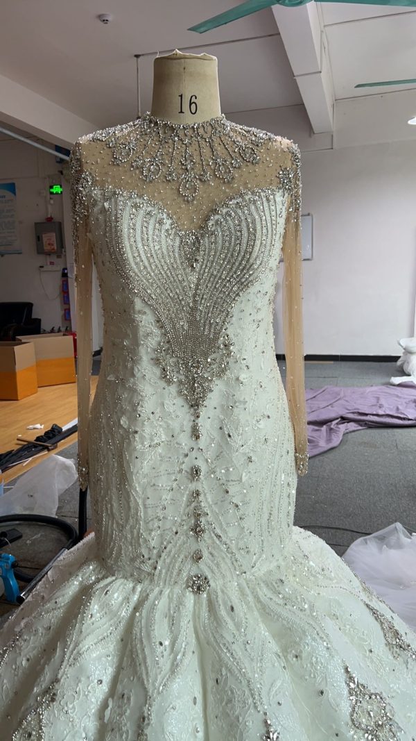 BYG24-14 LUXURY LONG SLEEVE DIAMOND LACE MERMAID WEDDING DRESS - Image 2