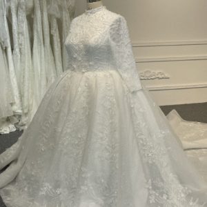 BYG24-16 MUSLIM LONG SLEEVES LACE WEDDING DRESS