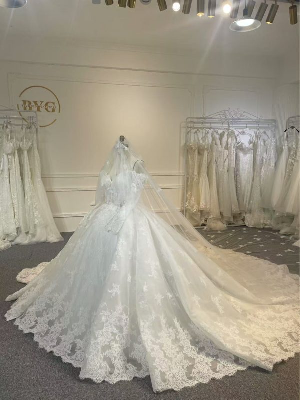 BYG24-27 LONG SLEEVE LUXURIOUS LACE FLOWER  BALL GOWN WEDDING DRESS - Image 4