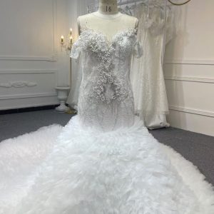 BYG24-6 LUXURY MERMAID WEDDING DRESS WITH BUBBLE HEM WITH 1.5 METERS