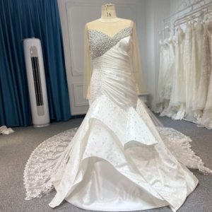 BYGM230706A Long Sleeve Luxurious Pearl Wedding Dress Mermaid Dress