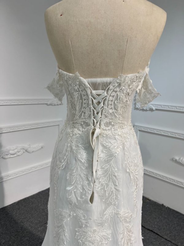 BYG#LB45 HOT SALING LACE BEADING MERMAID WEDDING DRESS - Image 6