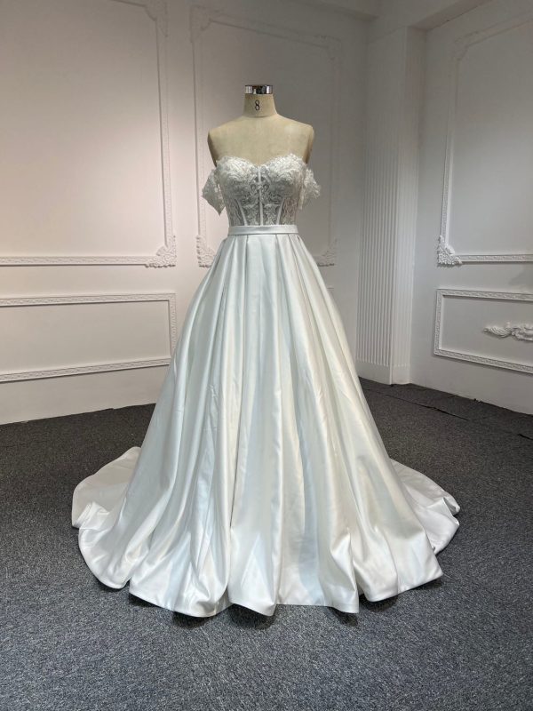 BYG#Y2315 HOT SALING LACE BEADING AND Premium satin A-LINE WEDDING DRESS