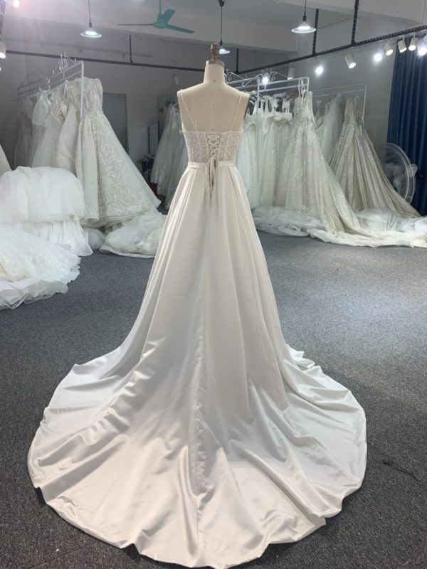 BYG#Y2317 HOT SALING LACE BEADING AND PREMIUM SATIN A-LINE WEDDING DRESS - Image 3