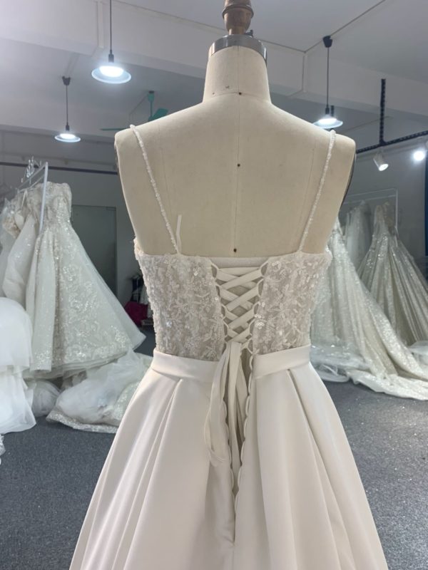 BYG#Y2317 HOT SALING LACE BEADING AND PREMIUM SATIN A-LINE WEDDING DRESS - Image 5