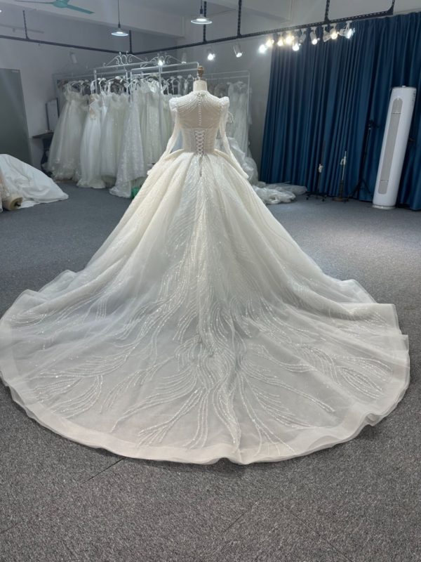 BYG#Z317-2 FULL LACE IVORY LONG SLEEVES WEDDING GOWN WITH 100CM TAIL - Image 3