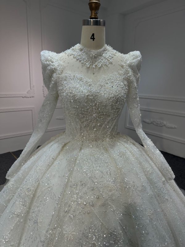 BYG#Z317-3 FULL LACE IVORY LONG SLEEVES WEDDING GOWN WITH 100CM TAIL - Image 5