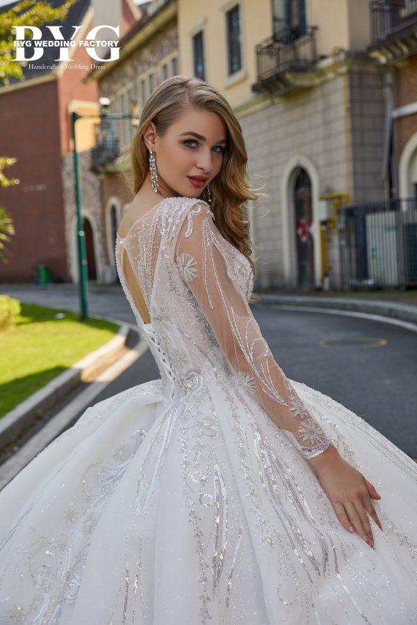 BYG #29781 royal dress long sleeves and long train - Image 5