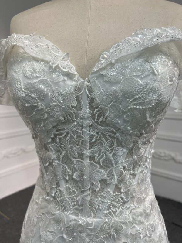 BYG#AH606 OFF THE SHOULDER LACE SWEETHEART MERMAID WEDDING DRESS - Image 3