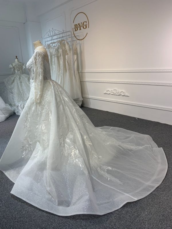 Z063 LACE CHANGE - BYG LUXURY LONG SLEEVES MERMAID DRESS WITH DETACHABLE TAIL - Image 3