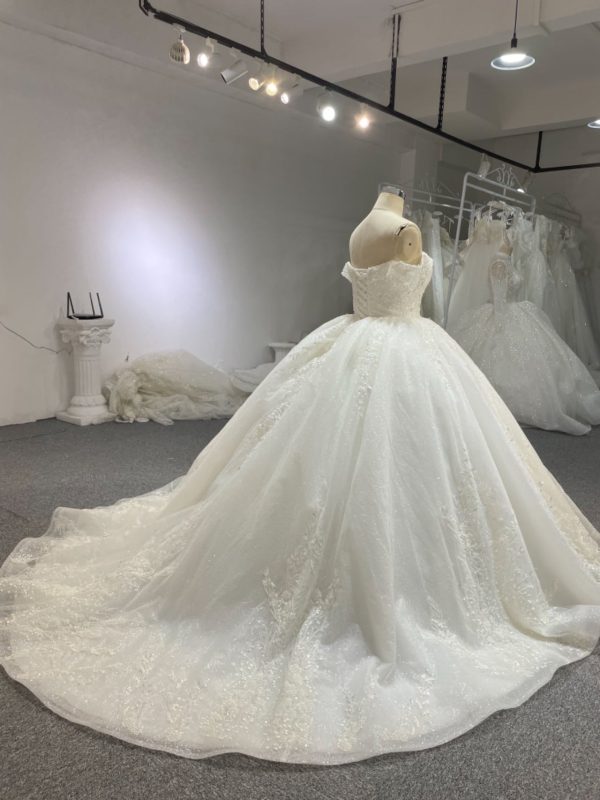 Z319-1 One-shoulder luxury beaded BALL GOWN - Image 3
