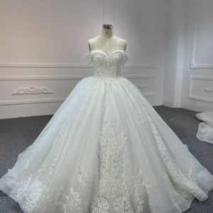 Z319-1 One-shoulder luxury beaded BALL GOWN