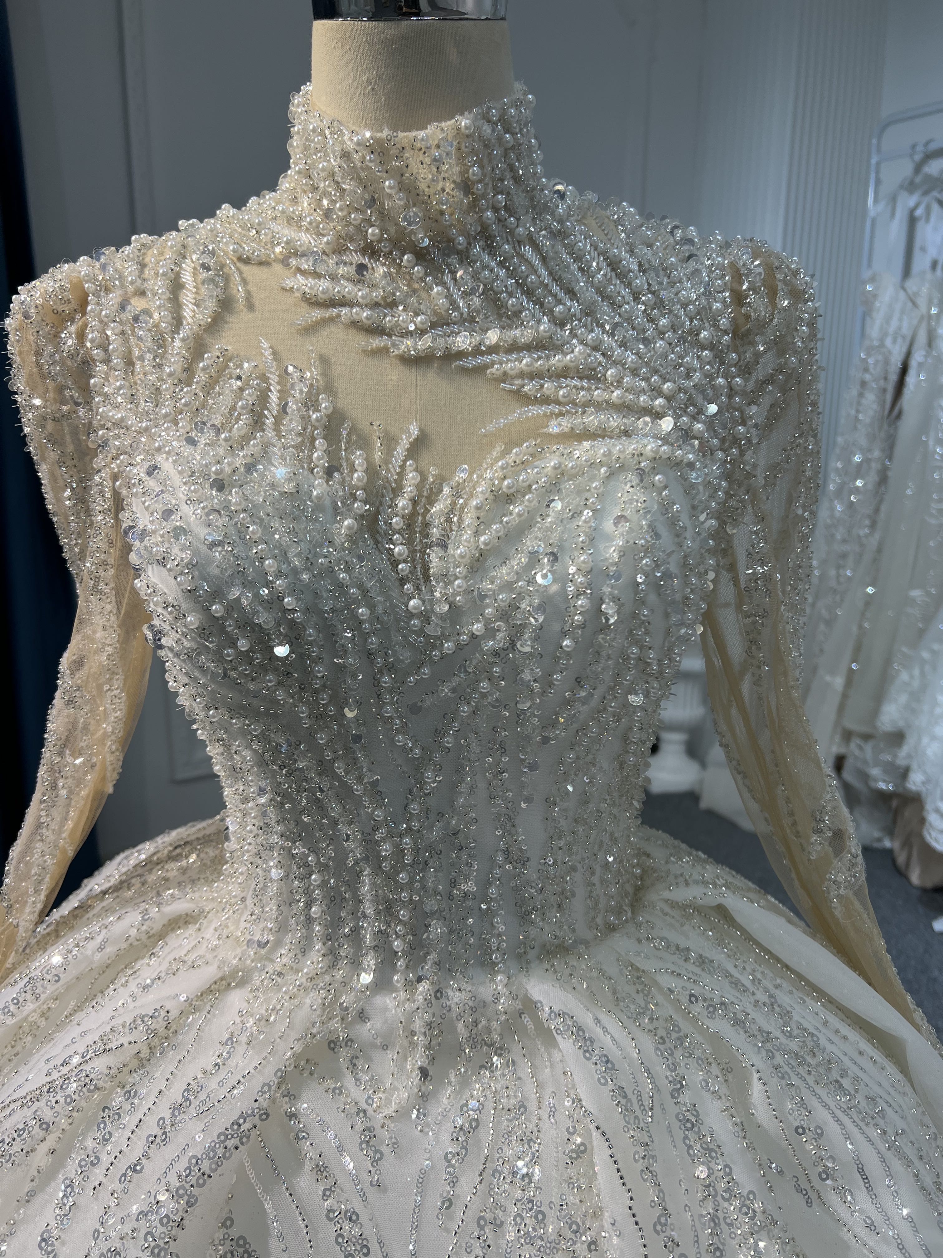 BYG-#Z302-Long-sleeved high-neck hand-beaded sequins large trailing tutu skirt wedding dress - Image 4