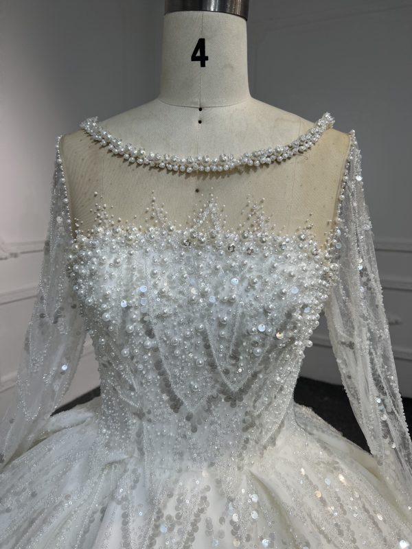 BYG-#Z301Long-sleeved hand-stitched pearl sequins large canopy long tail wedding dress - Image 4