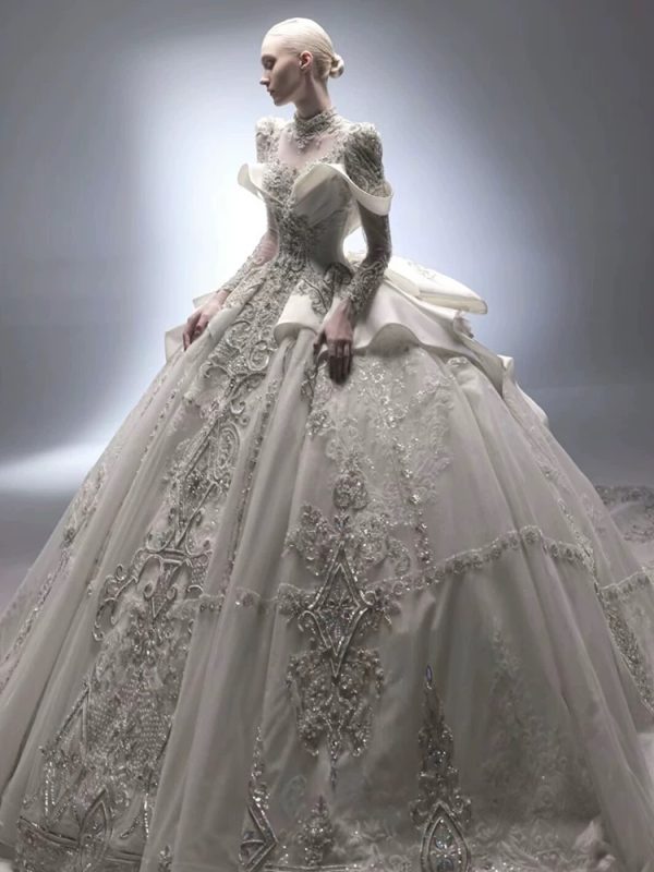 Mermaid Wedding Dress - Image 2